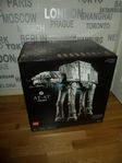 LEGO Star Wars 75313 AT-AT - Oöppnat