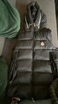 Moncler väst