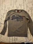 Superdry tröja stl L men är mer som M