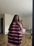 Klänning i Kampala med ”IYORE”