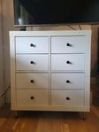 Hylla från Ikea med lådor