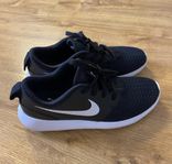 Golfskor -Nike stl 33,5