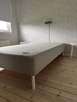 Ikea resårbotten och bäddmadrass