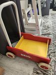 brio lära gå vagn