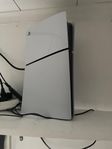 ps5 slim + kontroll och 1 spel cod black ops