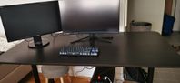 Skrivbord