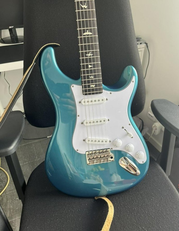 PRS Silver Sky Core 2023 Dodg...