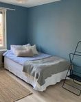 Säng Jensen 120 cm + sänggavel svart tyg