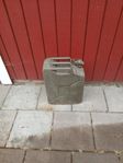 20 L Jeepdunk i grön plåt