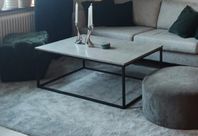 Soffbord DOKKEDAL 75×115 betongfärgat, JYSK