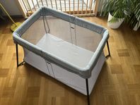 BabyBjörn resesäng light