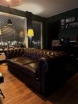 English Chesterfield-style Sofa 