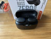 JBL 130NC in ear hörlurar