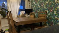 Woodenforge matbord & stolar