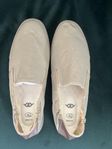 Oanvända loafers