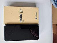 Motorola G55. 256GB och 8 ram.