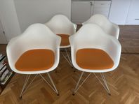 Vitra karmstolar 4 st