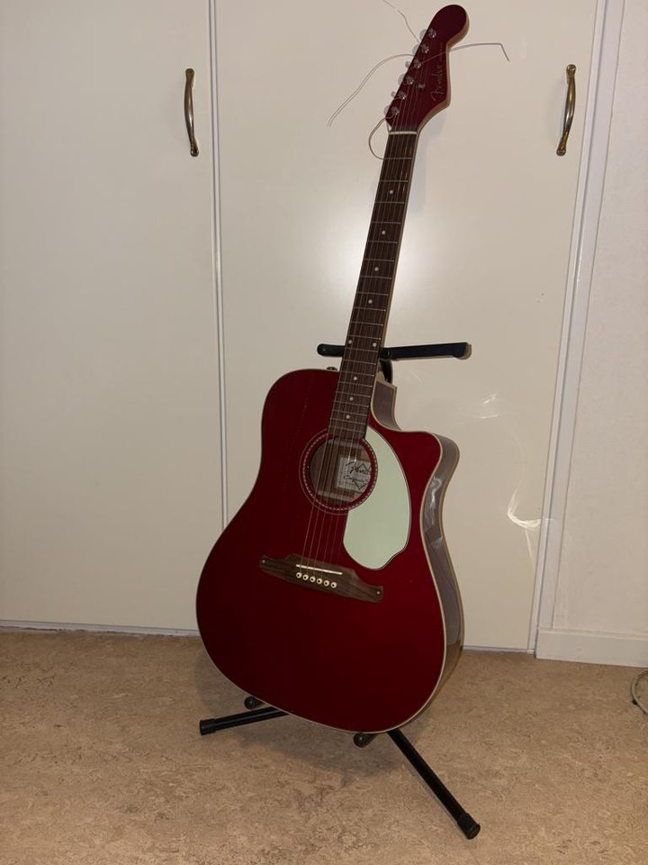 Fender Sonoran SCE Candy Apple