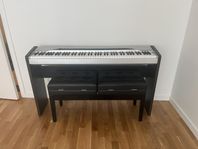 Casio piano (el) + bänk 