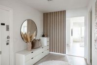 Säljer 2 st IKEA NORDLI byråer + rund spegel från IKEA
