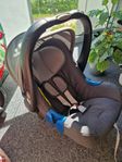 Britax Römer SHR II babyskydd och bas 