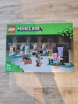 Lego Minecraft oöppnad