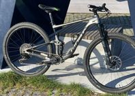 Giant Anthem Advanced PRO 1 29"