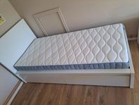 Sängstomme och madrass 90 cm