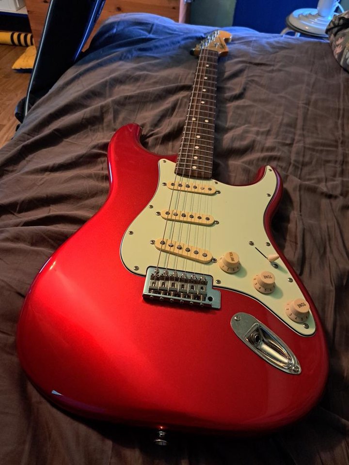 Elgitarr Fender Stratocaster ...