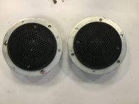 Ett par Scan-Speak D3804 dome-diskanter