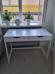 Skrivbord från Ikea