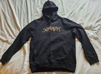 Svart ekologisk hoodie, Suffocation logo