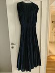 Massimo Dutti somrig balklänning i linne xs