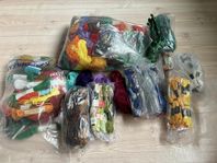 broderigarn i olika färger och nyanser
