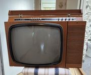 retro- TV