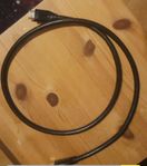 Sony Playstation 3 med 2 kablar, 2 kontroller och 2 spel