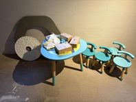Stokke MuTable v1 barnbord med stolar