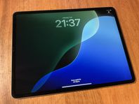 iPad Pro 12.9”(3rd gen) 64GB Wifi med Smart Folio