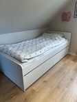 säng ikea släkt