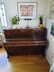 Fint äldre piano