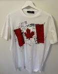 Dsquared2 T-shirts & tröja / strl L / NWT / som nya 