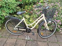 Damcykel Merida i Ny skick 28 tum  3 Växlar