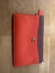 Coach - snygg o praktisk clutch