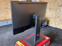 Dell u2718q