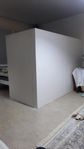 Partition wall made of plywood and gips