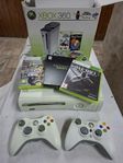 Xbox 360, inkl 2 handkontroller & 3 spel.