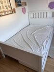 Ikea Hemnes sängstomme 120 med förvaringslådor
