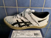 NYA Friidrottsskor Asics 