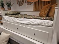 Hemnes bäddsoffa