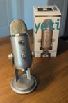 Blue Yeti mikrofon – USB - silver + Røde PSA1 stativ